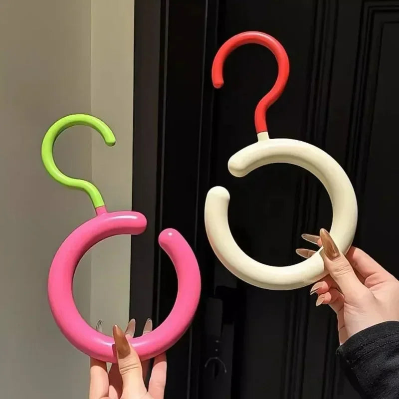 Hat Storage Clothes Hanger Invisible Luxury Multi-Function Hook Home Use New 2025 Plastic Coat Hanger Nordic Sle Adult Closet